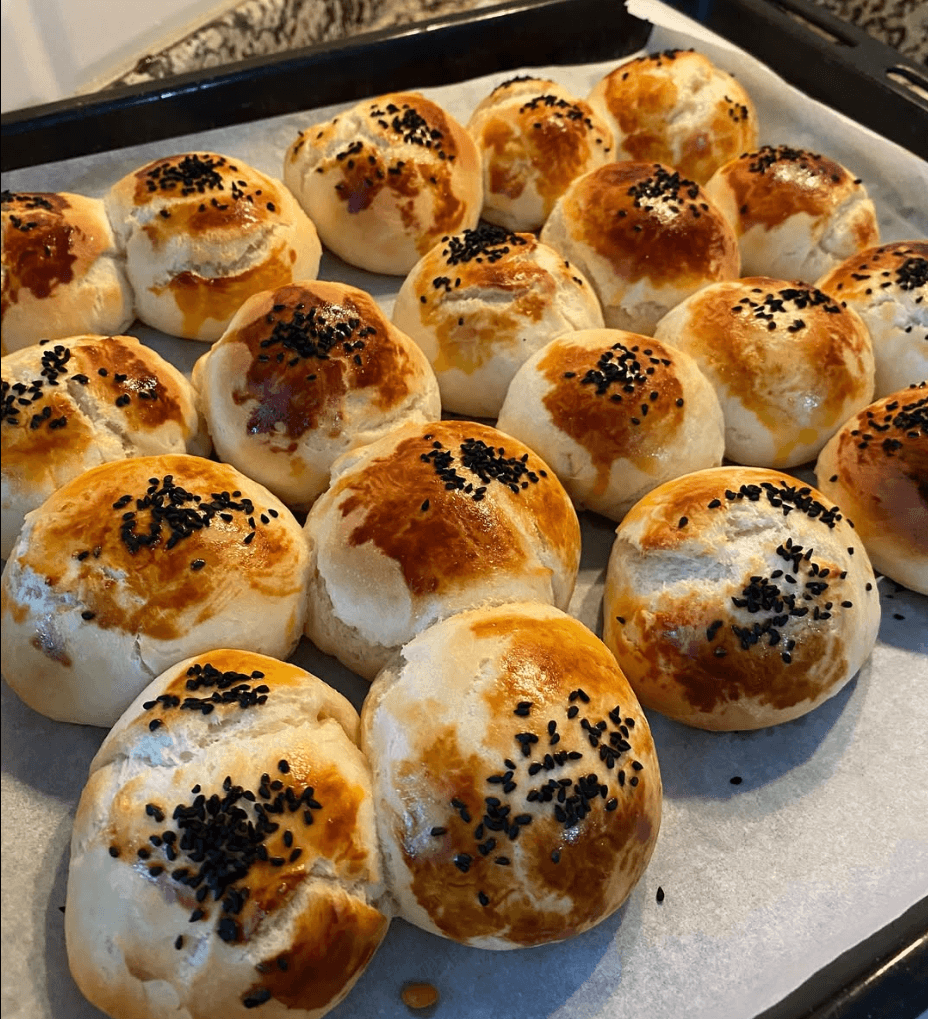 Çörek Otlu Poğaça
